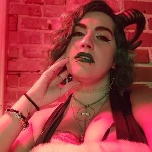 Meet your Posher, Tasha